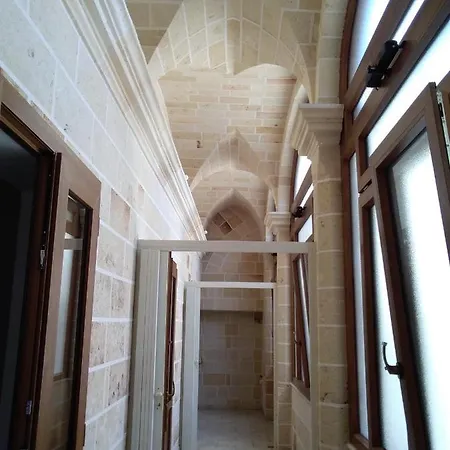 ゲストハウス Casa Turistica Le Servite