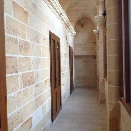 Casa Turistica Le Servite マンドゥーリア