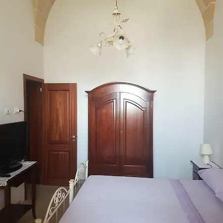 Casa Turistica Le Servite ゲストハウス 3*